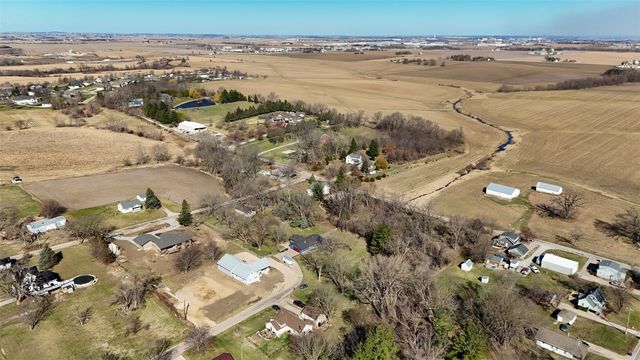 1169 Mill Street NE, Swisher, IA 52338