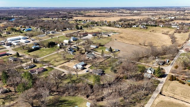 1169 Mill Street NE, Swisher, IA 52338