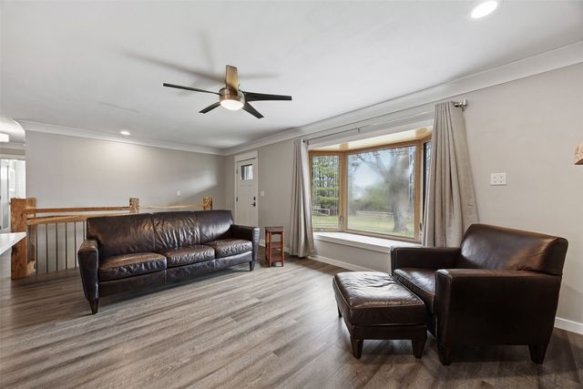 1169 Mill Street NE, Swisher, IA 52338