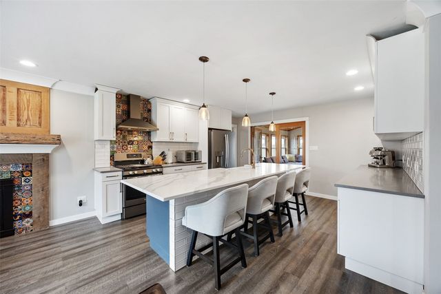 1169 Mill Street NE, Swisher, IA 52338