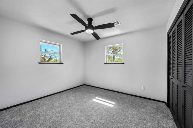 1703 NW 43rd St, Lawton, OK 73505