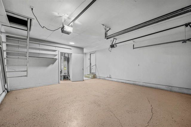 1703 NW 43rd St, Lawton, OK 73505