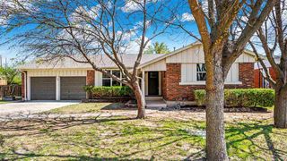 1703 NW 43rd St, Lawton, OK 73505