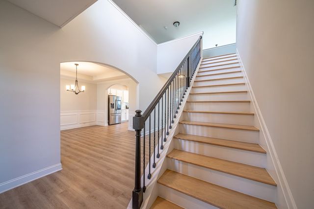 154 Red Oak Place, Smiths Station, AL 36877