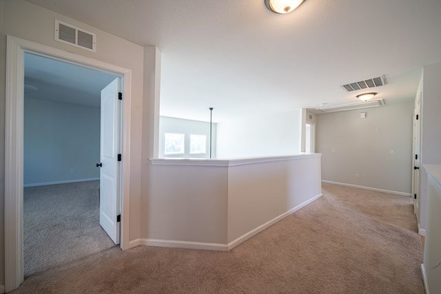 154 Red Oak Place, Smiths Station, AL 36877