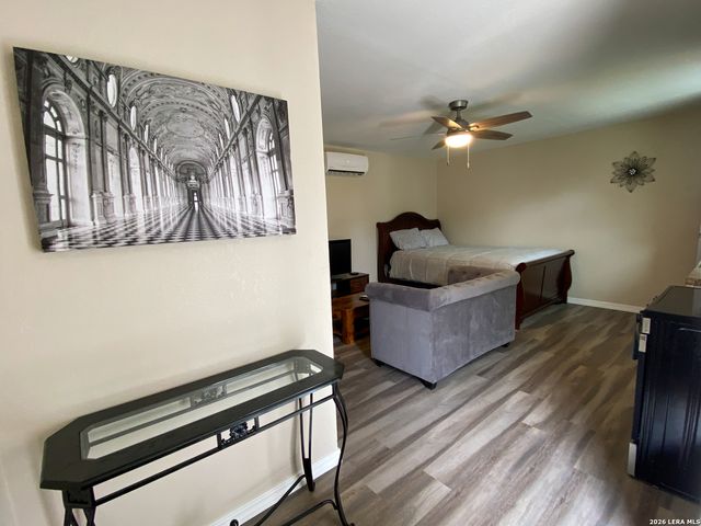 107 W JEWELL ST BLDG B, San Antonio, TX 78226