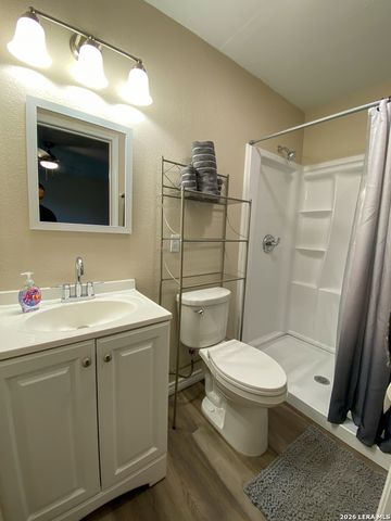 107 W JEWELL ST BLDG B, San Antonio, TX 78226