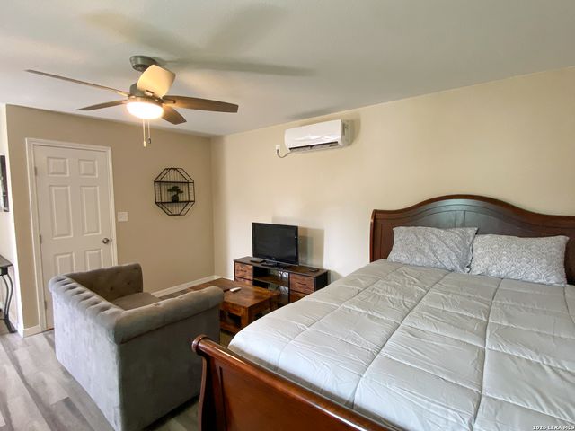 107 W JEWELL ST BLDG B, San Antonio, TX 78226