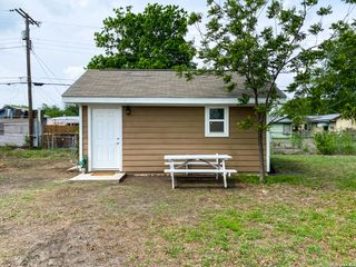 107 W JEWELL ST BLDG B, San Antonio, TX 78226