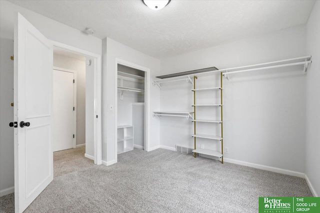 9024 Washington Street, Omaha, NE 68127