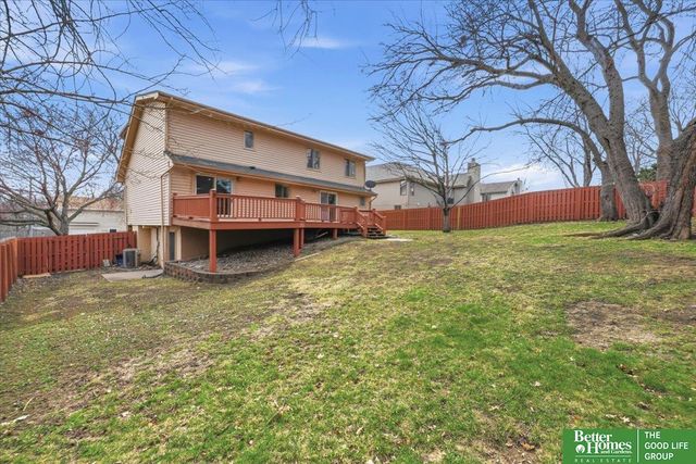 9024 Washington Street, Omaha, NE 68127