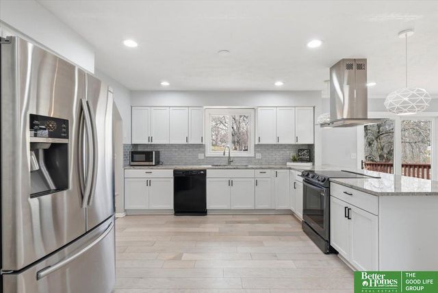 9024 Washington Street, Omaha, NE 68127