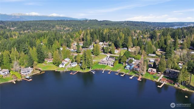 1913 Deville Drive NW, Bremerton, WA 98312