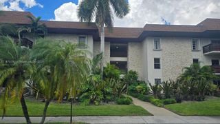 7477 SW 82nd St C118, Miami, FL 33143