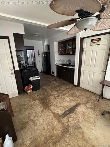 11748 Carney Street, Warren, MI 48089