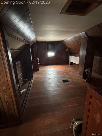 11748 Carney Street, Warren, MI 48089