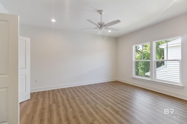 9264 Brighton Avenue, Elberta, AL 36530