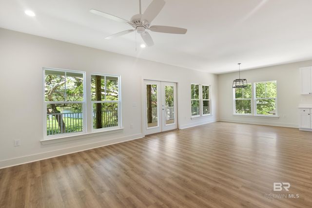 9264 Brighton Avenue, Elberta, AL 36530