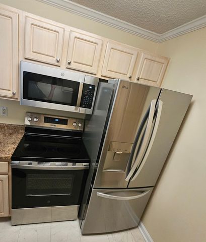 3741 Block House Way Apt 728, Myrtle Beach, SC 29577