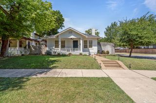 2200 Hurley Avenue, Fort Worth, TX 76110