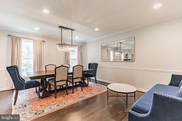 9911 BARNSBURY CT, Fairfax, VA 22031