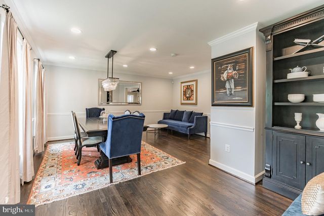 9911 BARNSBURY CT, Fairfax, VA 22031