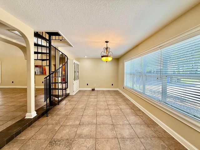 1103 BALLINGER ROAD, Lutz, FL 33548