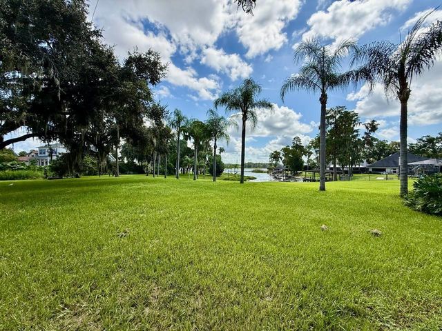 1103 BALLINGER ROAD, Lutz, FL 33548