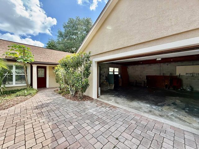 1103 BALLINGER ROAD, Lutz, FL 33548