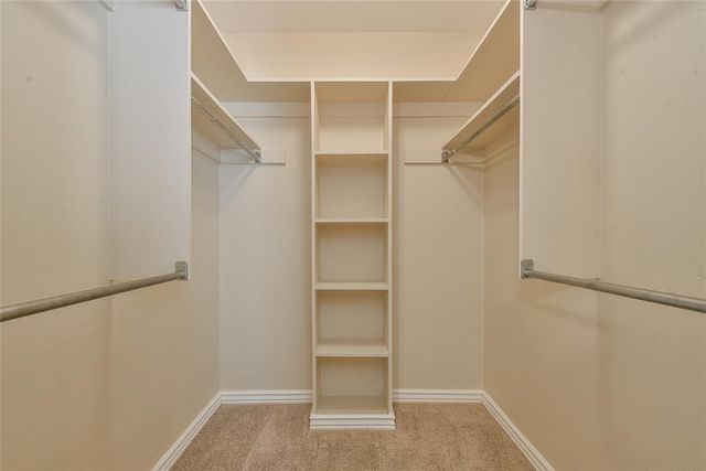 3317 Hunting Hawk Circle, Edmond, OK 73013