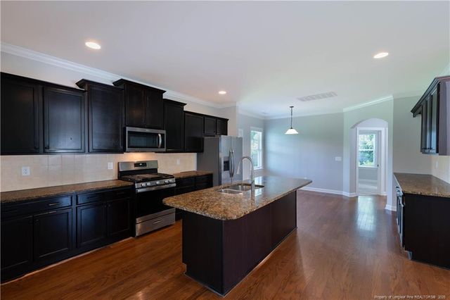 3232 Winterwood Drive, Fayetteville, NC 28306