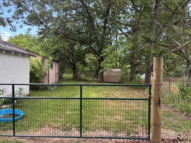 2364 Two Rivers Road, Highlandville, MO 65669