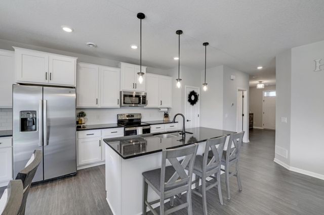 19295 Crystal Terrace, Farmington, MN 55024