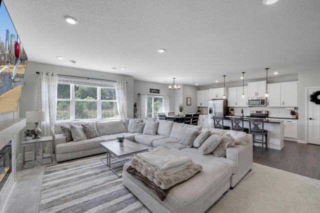 19295 Crystal Terrace, Farmington, MN 55024