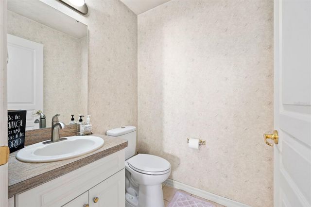 7018 NW 50TH TERRACE, Gainesville, FL 32653