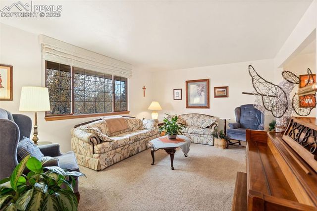 5418 Wagon Master Drive, Colorado Springs, CO 80917