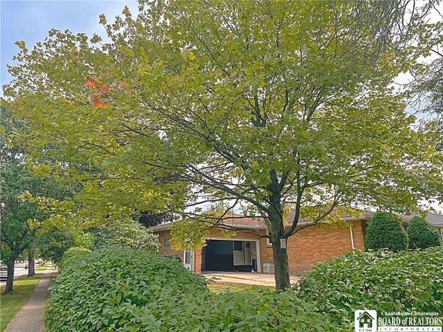 118 Audet Drive, Cheektowaga, NY 14227