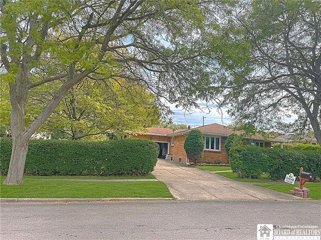 118 Audet Drive, Cheektowaga, NY 14227