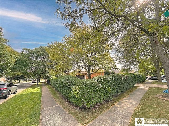 118 Audet Drive, Cheektowaga, NY 14227