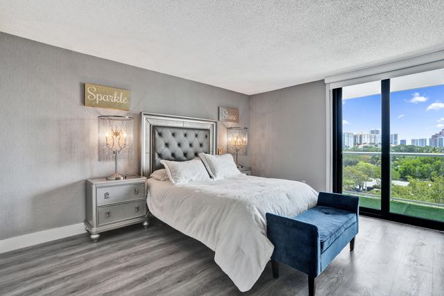 3701 N Country Club Drive 605, Aventura, FL 33180