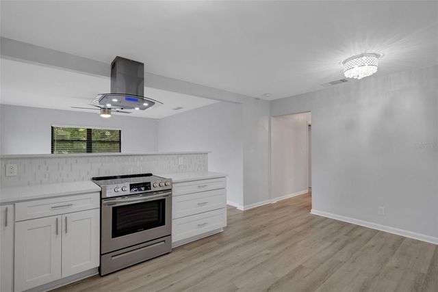 918 W KENTUCKY AVENUE, Tampa, FL 33603