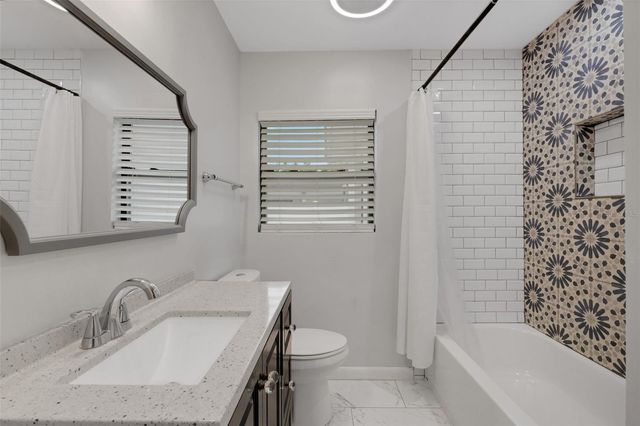 918 W KENTUCKY AVENUE, Tampa, FL 33603