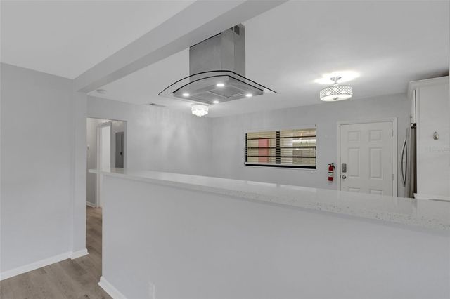 918 W KENTUCKY AVENUE, Tampa, FL 33603