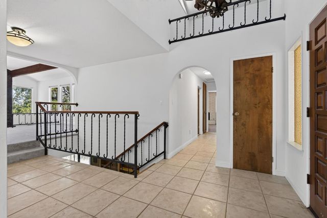 655 Secret Town Ln, Colfax, CA 95713