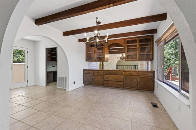 655 Secret Town Ln, Colfax, CA 95713