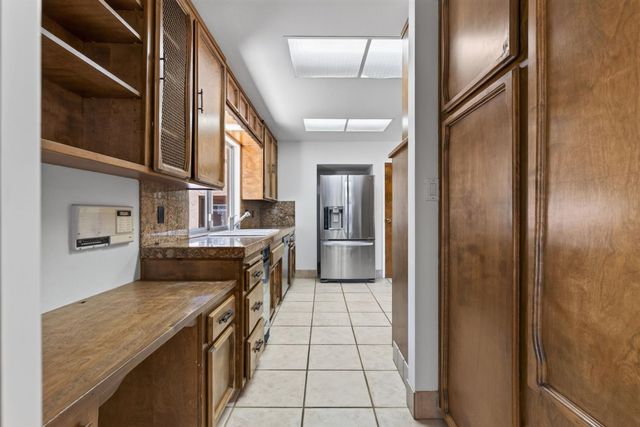 655 Secret Town Ln, Colfax, CA 95713