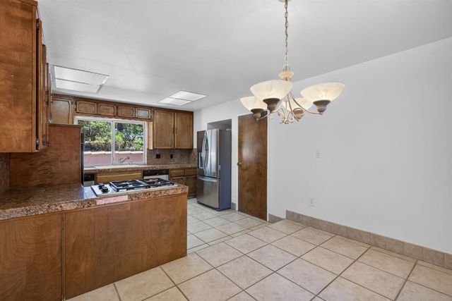 655 Secret Town Ln, Colfax, CA 95713