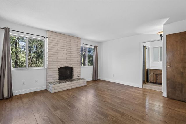 655 Secret Town Ln, Colfax, CA 95713