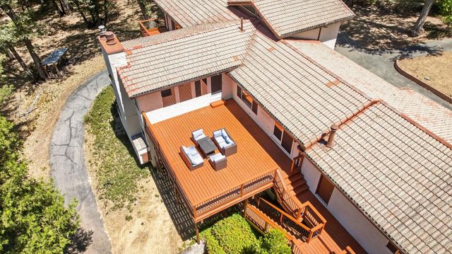 655 Secret Town Ln, Colfax, CA 95713