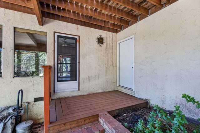 655 Secret Town Ln, Colfax, CA 95713
